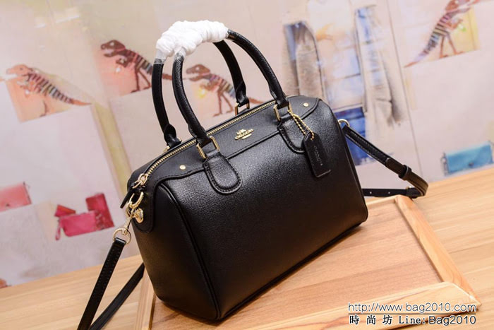 COACH蔻馳 專櫃品質 新款 波士頓拼色枕頭包 36624 手提斜挎包  Chz1427